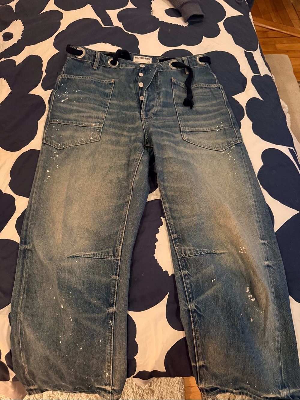 Free People Two-Tone Paint-Splatter Wide Leg Jeans in Blue - Picture 2 of 4